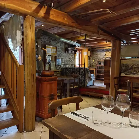 Diffuso La Marmu Osteria Della Croce Bianca Szálloda Marmora