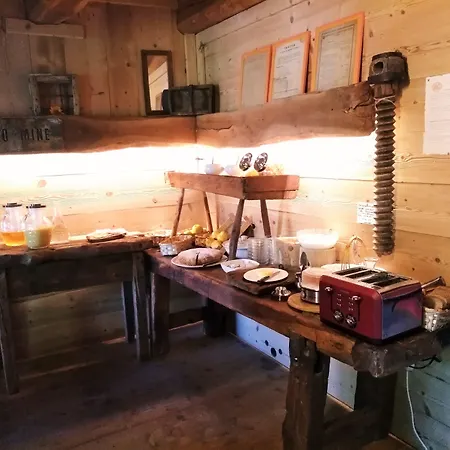 Hotel Diffuso La Marmu Osteria Della Croce Bianca