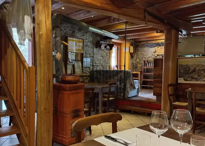 Diffuso La Marmu Osteria Della Croce Bianca ホテル マルモラ