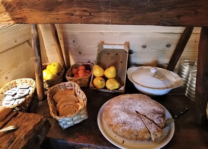 ホテル Diffuso La Marmu Osteria Della Croce Bianca マルモラ