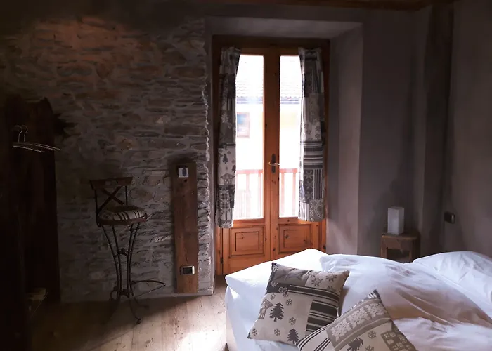 Hotel Diffuso La Marmu Osteria Della Croce Bianca